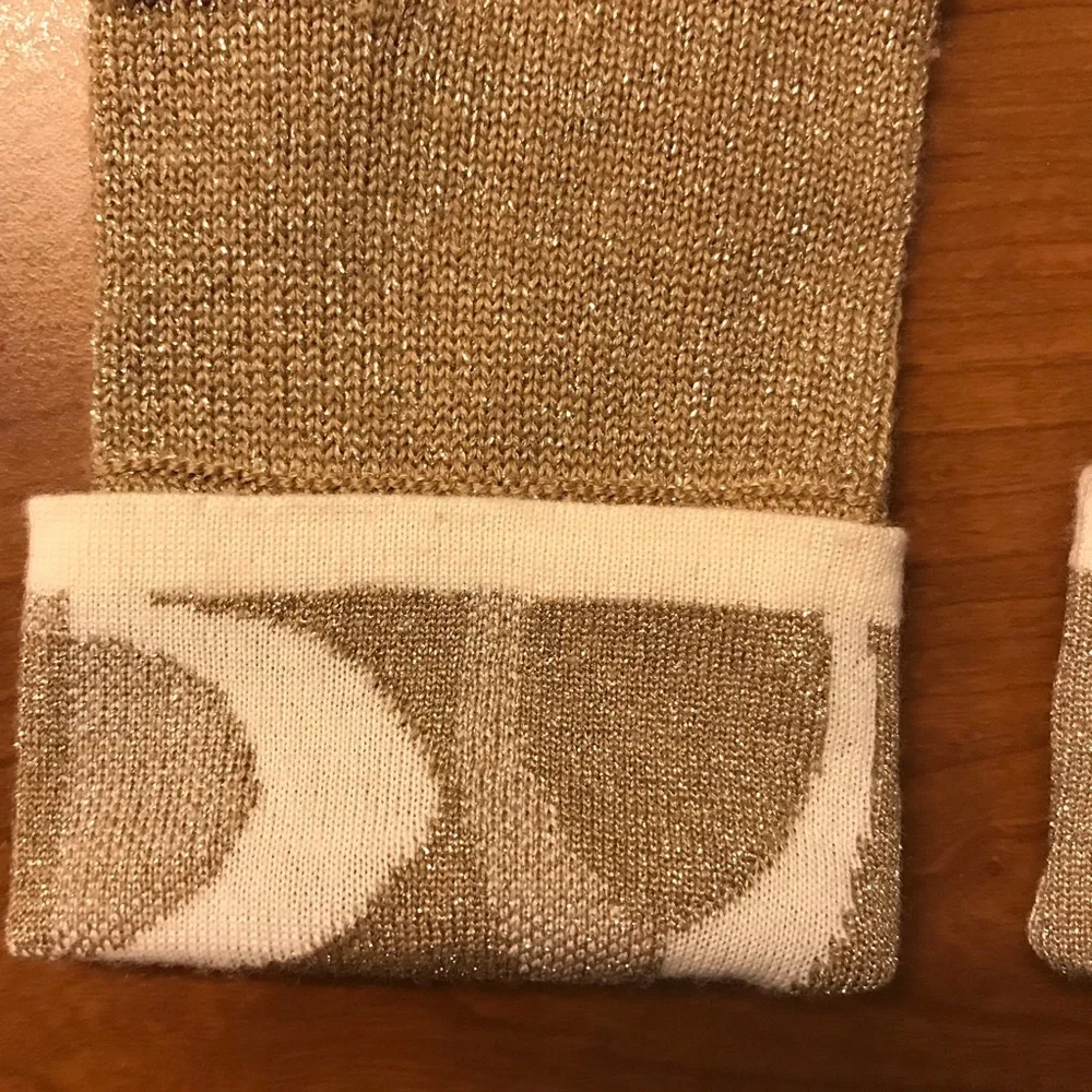COACH Logo‎ C Tan Beige Shimmer Wool Touch Gloves